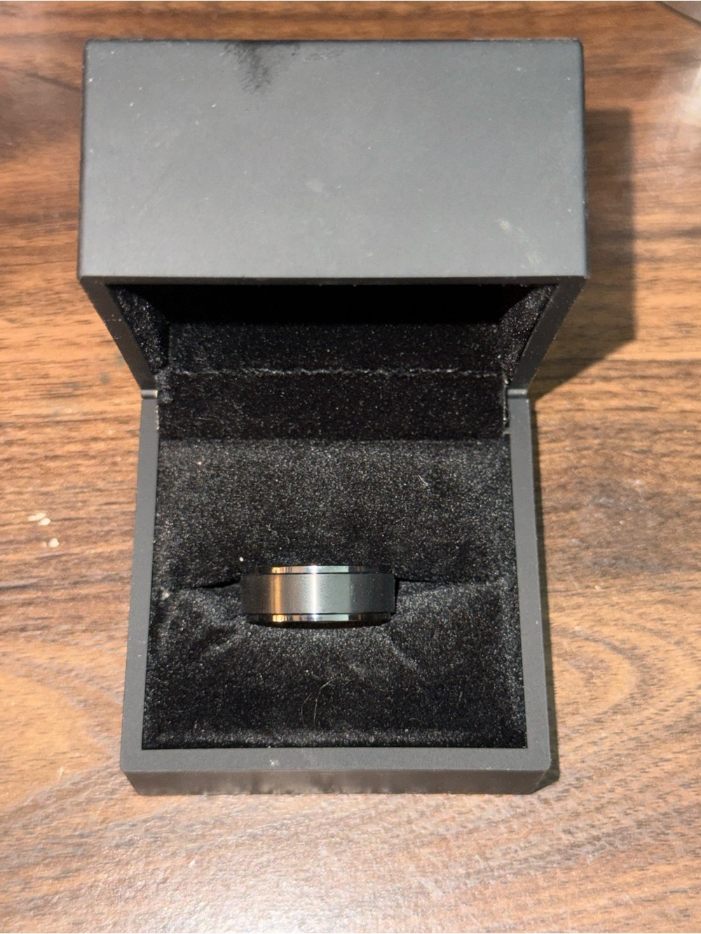 Vintage gentleman midnight men’s ring